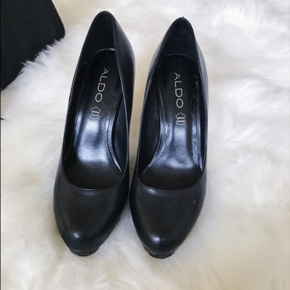 Aldo Black leather Heels
